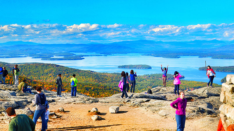 5 Reasons to Stay in the New Hampshire Lakes Region | Path Resorts